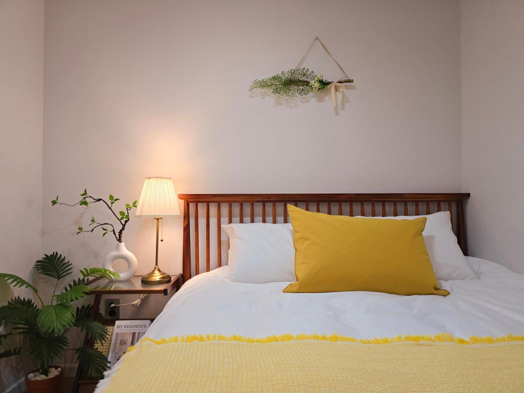 Hi Jstay #spring In #cozy & Budget-friendly Near Subway Seoul