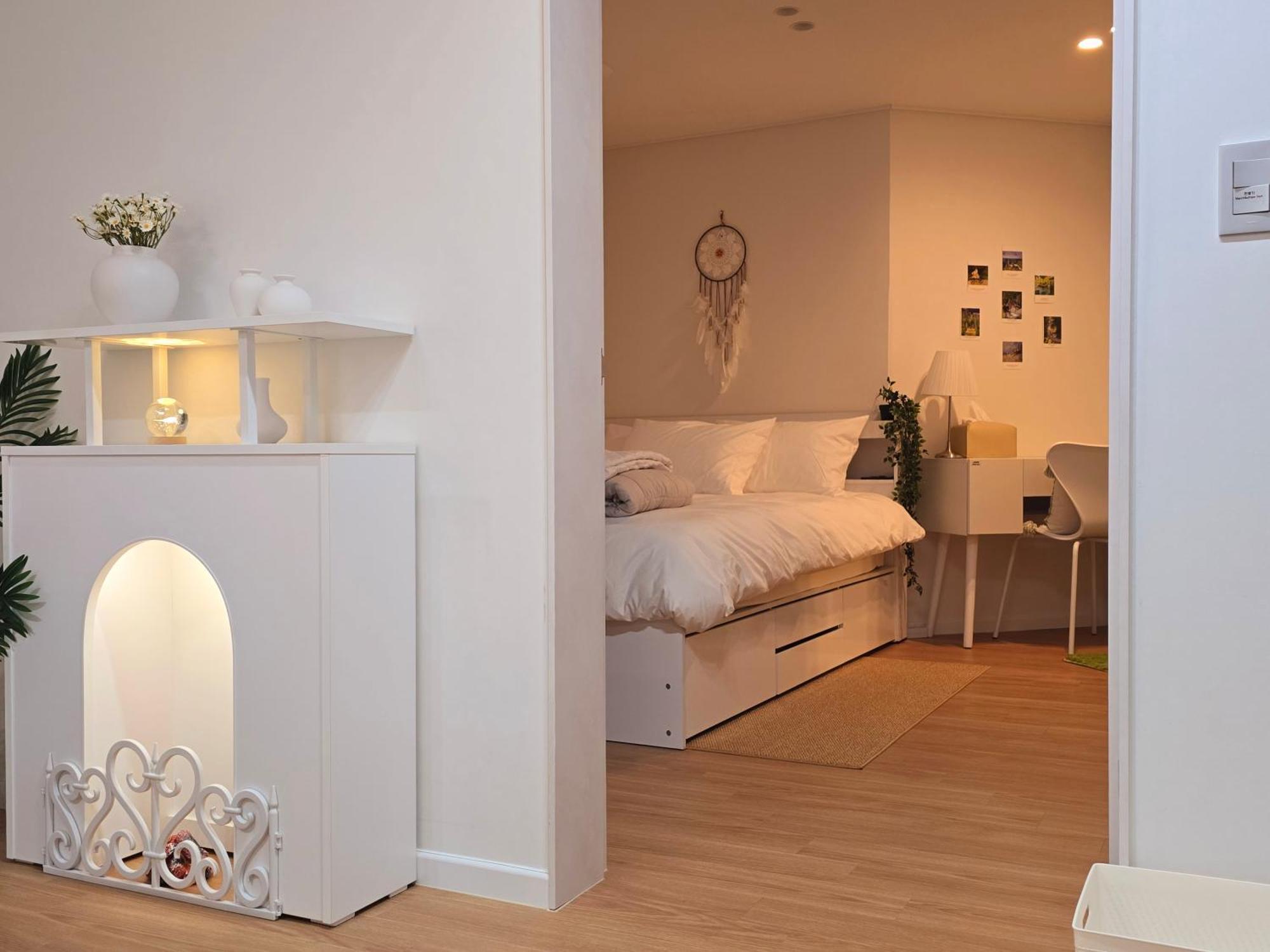 Hi Jstay #spring In #cozy & Budget-friendly Near Subway Bed & Breakfast