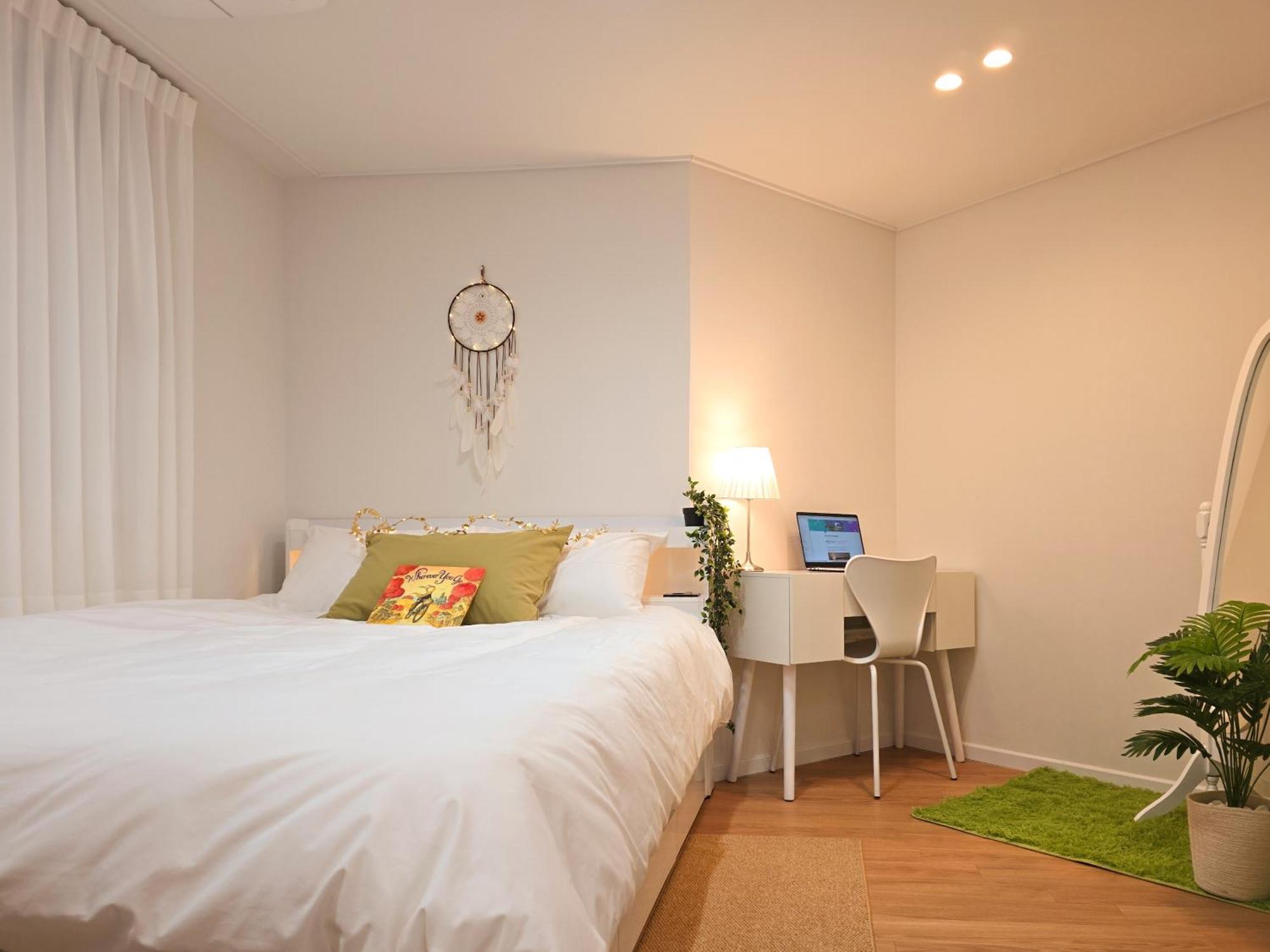 Hi Jstay #spring In #cozy & Budget-friendly Near Subway Seoul